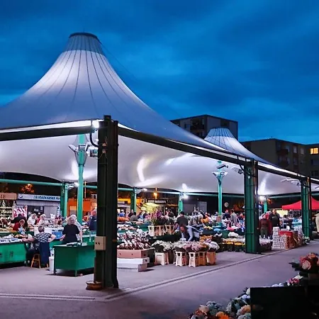 Apartment Market Nové Zámky