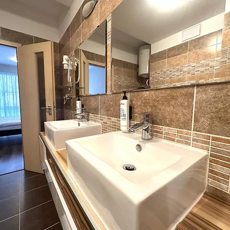 Apartamento Market *