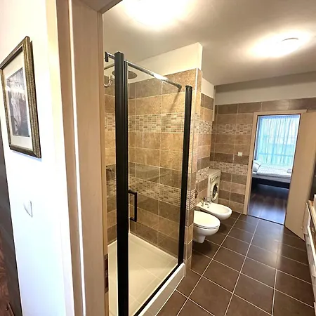 Market * Nové Zámky